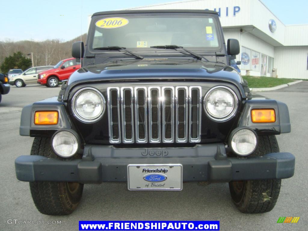 2006 Wrangler Sport 4x4 Golden Eagle - Black / Dark Slate Gray photo #8