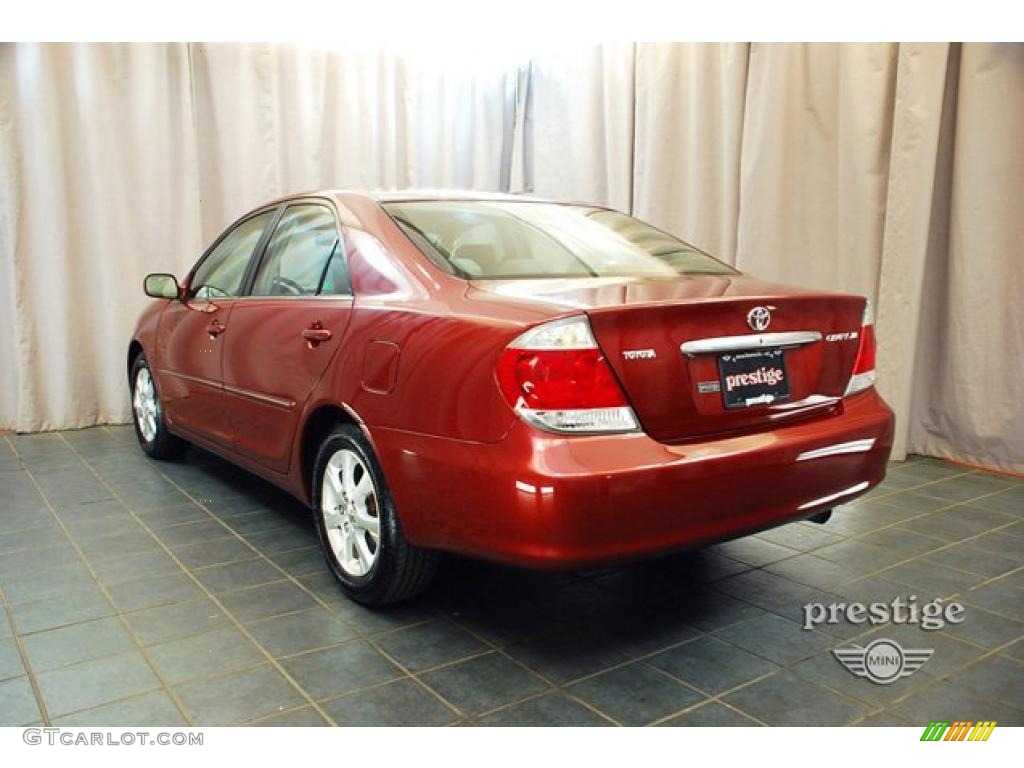 2005 Camry XLE - Salsa Red Pearl / Gray photo #4