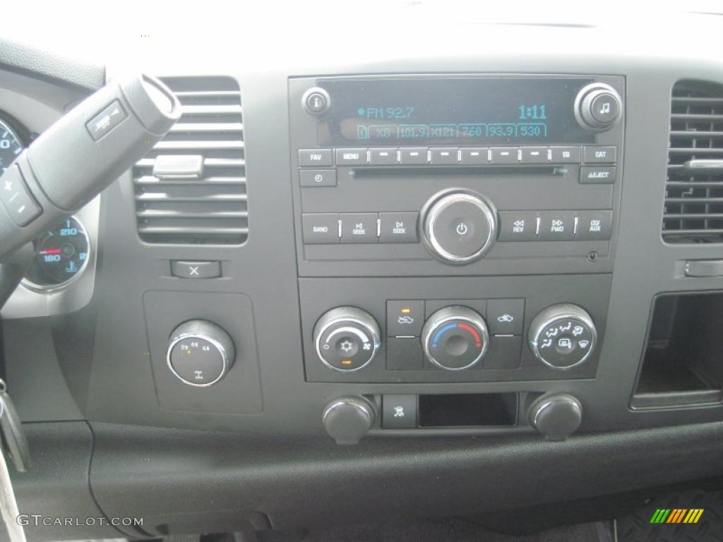 2010 Silverado 2500HD LT Crew Cab 4x4 - Summit White / Ebony photo #9