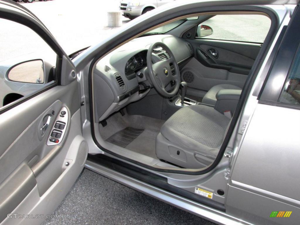 2006 Malibu Maxx LT Wagon - Silverstone Metallic / Titanium Gray photo #16