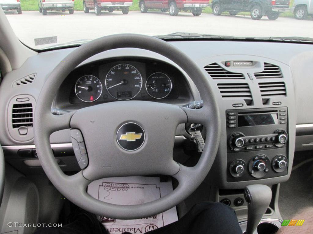 2006 Malibu Maxx LT Wagon - Silverstone Metallic / Titanium Gray photo #20