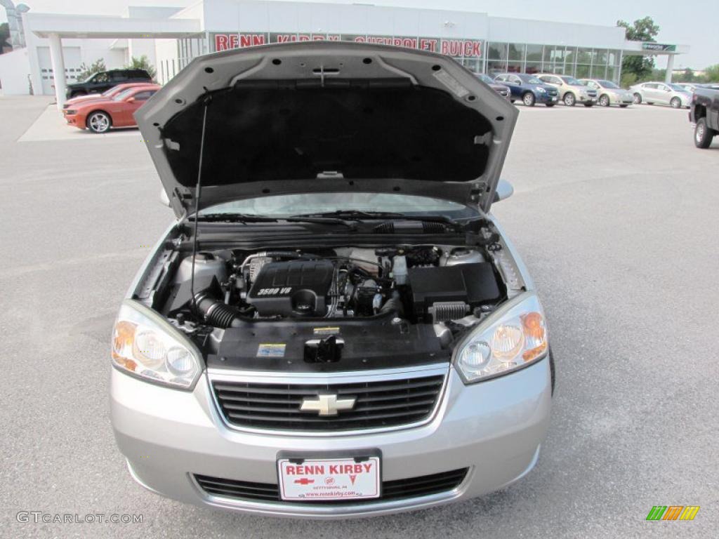 2006 Malibu Maxx LT Wagon - Silverstone Metallic / Titanium Gray photo #26