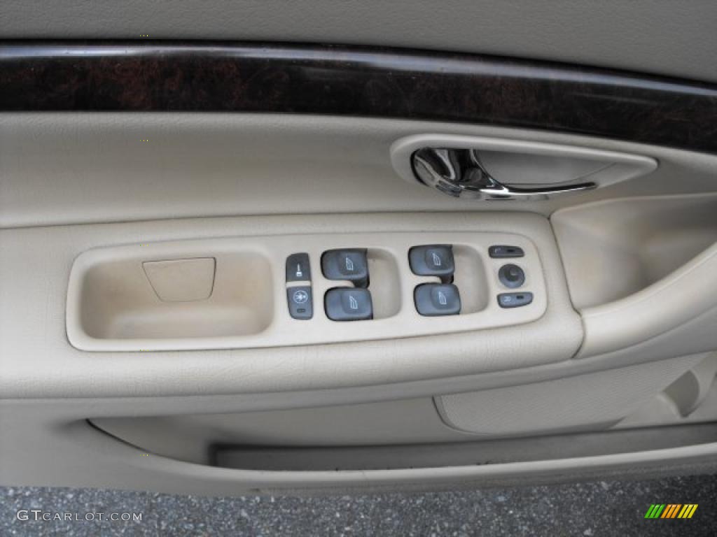2000 S80 T6 - White / Taupe/Light Taupe photo #12