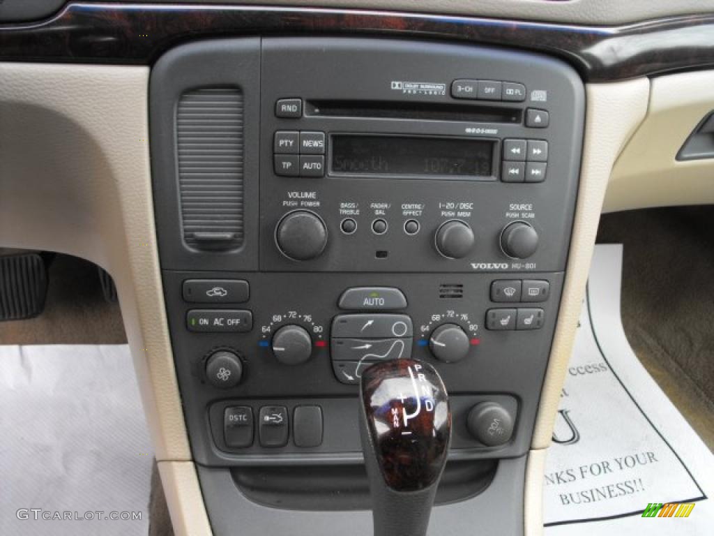 2000 S80 T6 - White / Taupe/Light Taupe photo #17