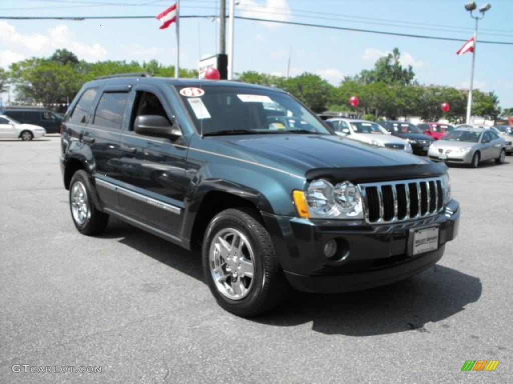 2005 Grand Cherokee Laredo - Deep Beryl Green Pearl / Medium Slate Gray photo #3