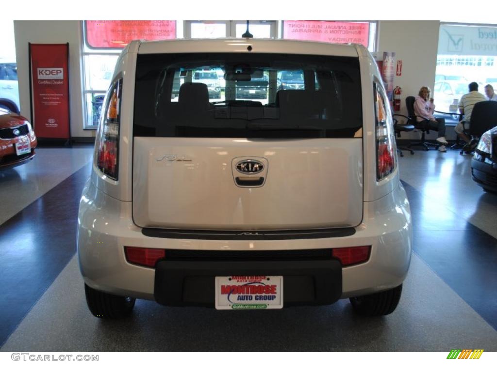 2010 Soul + - Bright Silver / Black Soul Logo Cloth photo #6