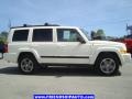 Stone White - Commander Sport 4x4 Photo No. 14