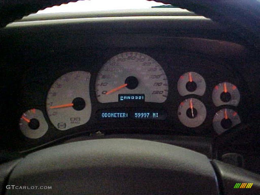 2003 Silverado 1500 SS Extended Cab AWD - Victory Red / Dark Charcoal photo #15