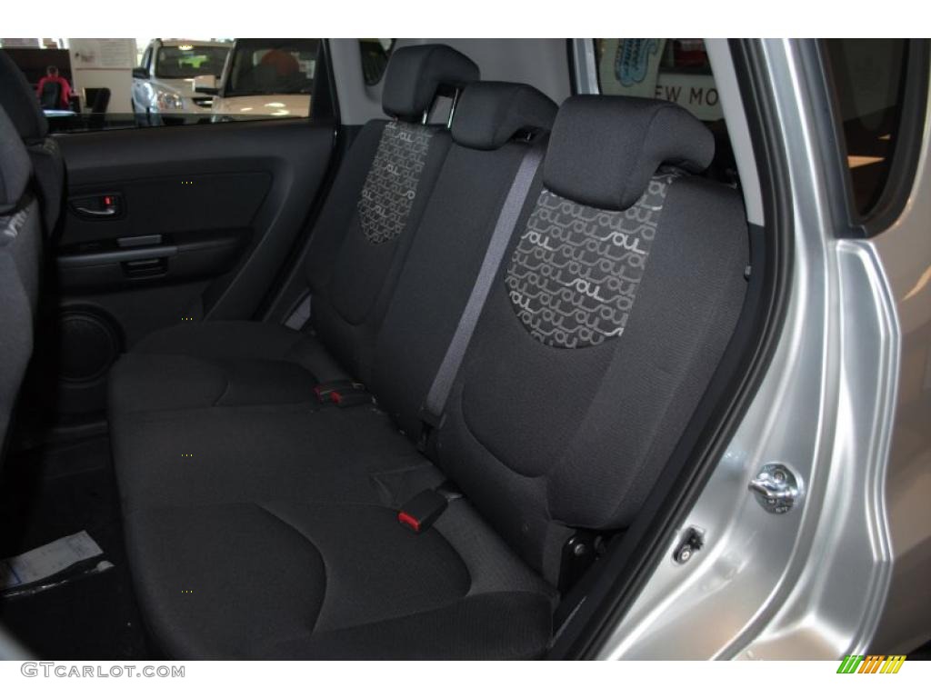 2010 Soul + - Bright Silver / Black Soul Logo Cloth photo #17