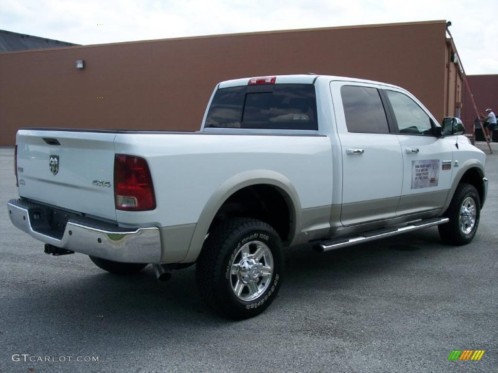 2010 Ram 2500 Laramie Crew Cab 4x4 - Bright White / Light Pebble Beige/Bark Brown photo #5