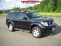Super Black - Pathfinder SE 4x4 Photo No. 22