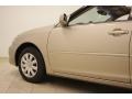 Desert Sand Mica - Camry LE Photo No. 25
