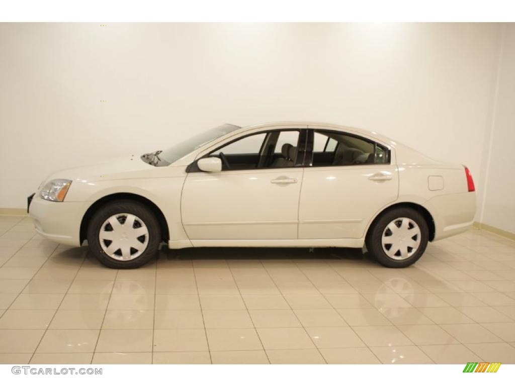 2005 Galant ES - Dover White Pearl / Beige photo #4