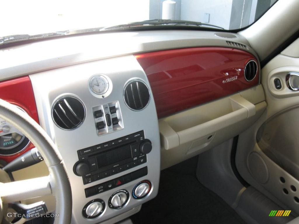 2006 PT Cruiser Touring Convertible - Inferno Red Crystal Pearl / Pastel Pebble Beige photo #17