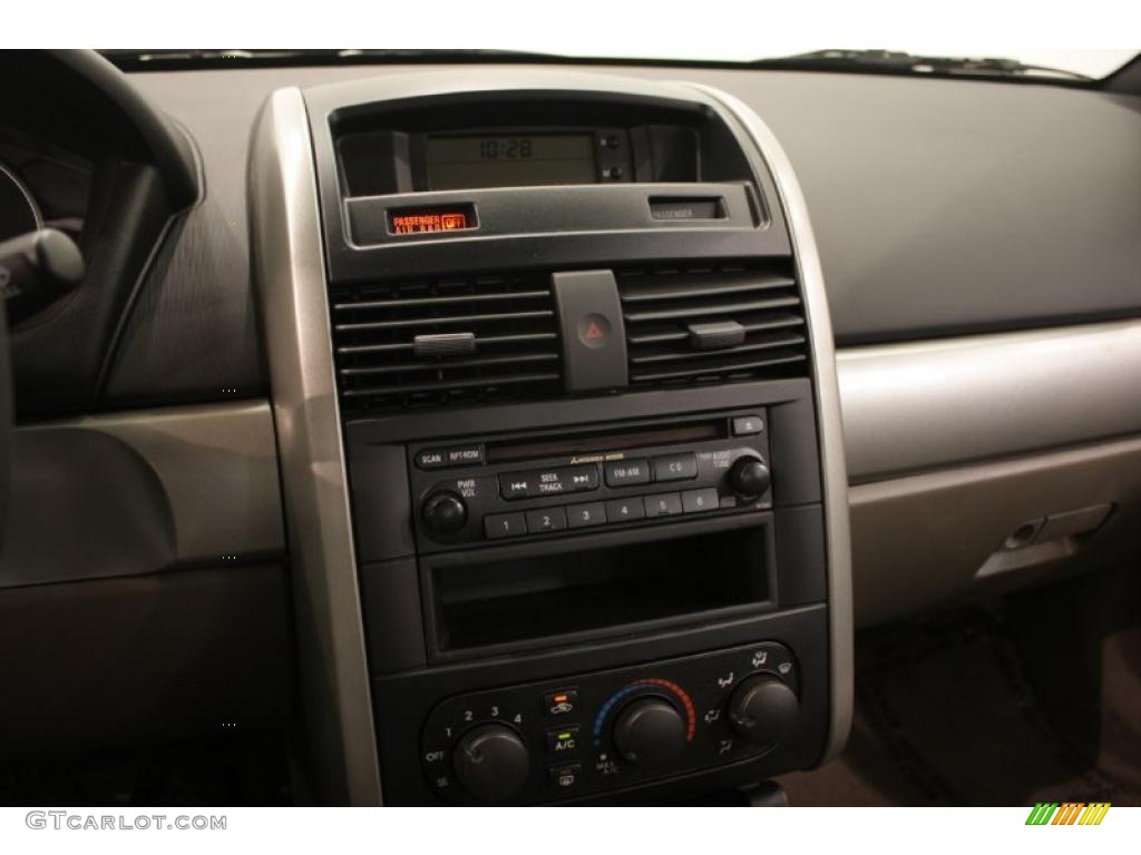 2005 Galant ES - Dover White Pearl / Beige photo #14