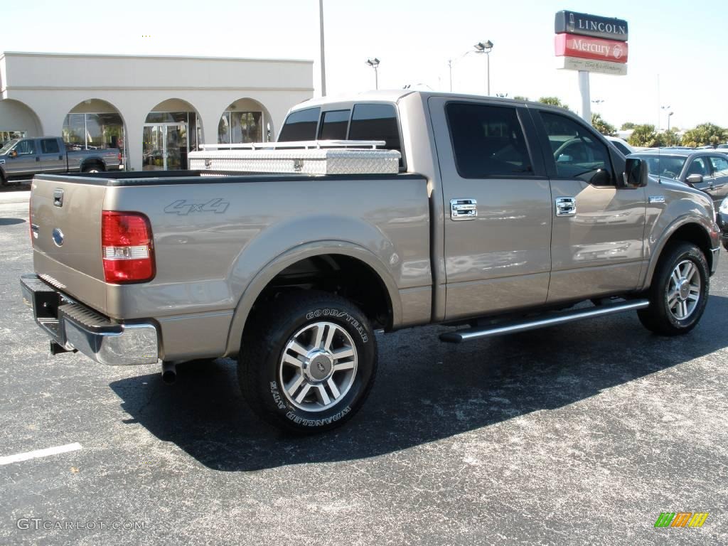 2005 F150 Lariat SuperCrew 4x4 - Arizona Beige Metallic / Tan photo #5