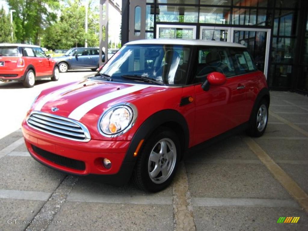 2007 Cooper Hardtop - Chili Red / Lounge Carbon Black photo #4