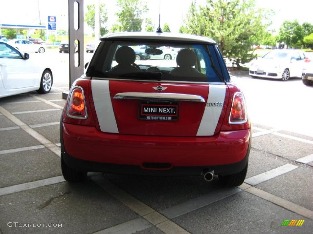 2007 Cooper Hardtop - Chili Red / Lounge Carbon Black photo #7