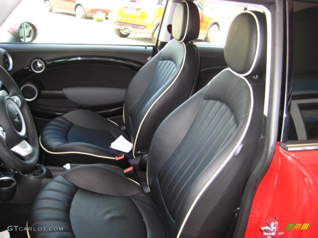 2007 Cooper Hardtop - Chili Red / Lounge Carbon Black photo #14
