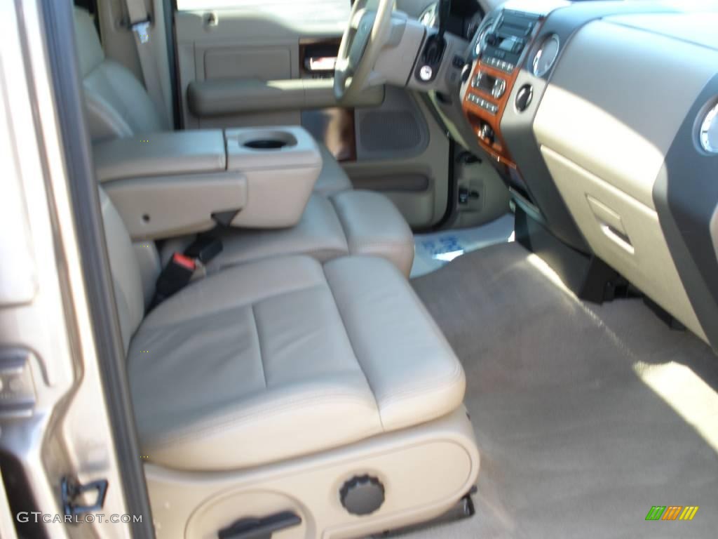 2005 F150 Lariat SuperCrew 4x4 - Arizona Beige Metallic / Tan photo #19