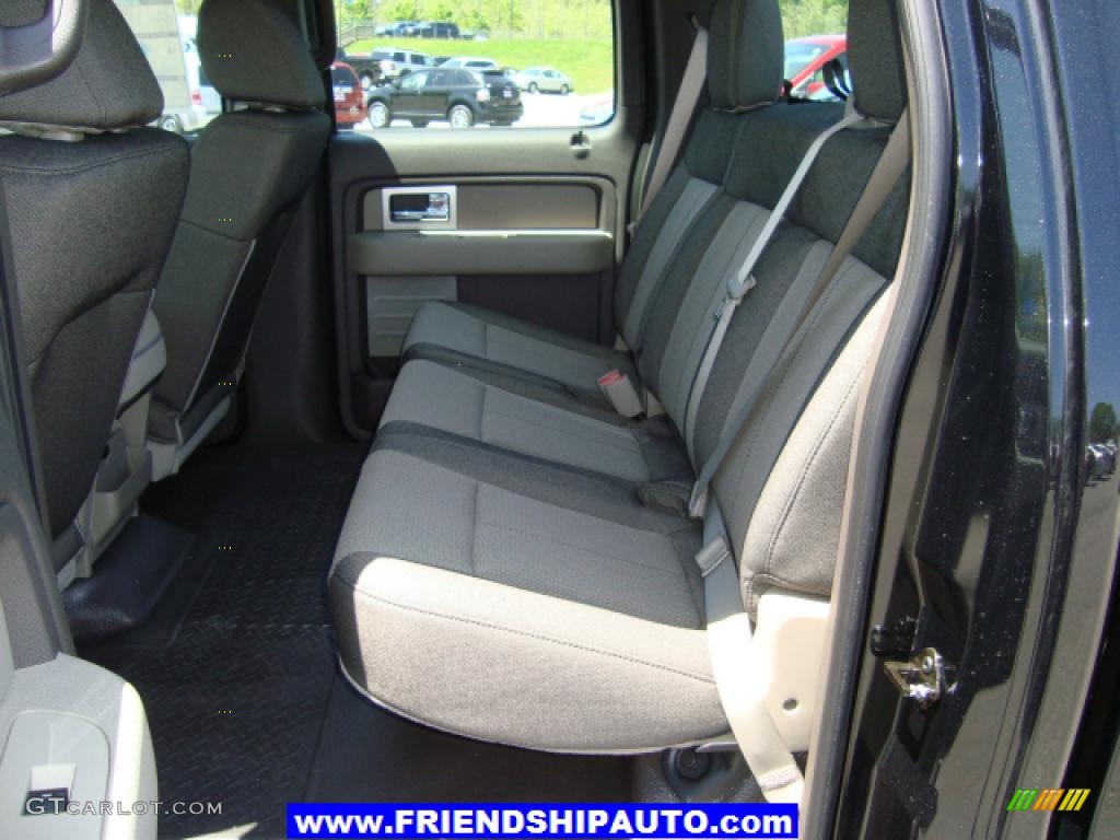 2010 F150 XL SuperCrew 4x4 - Tuxedo Black / Medium Stone photo #4