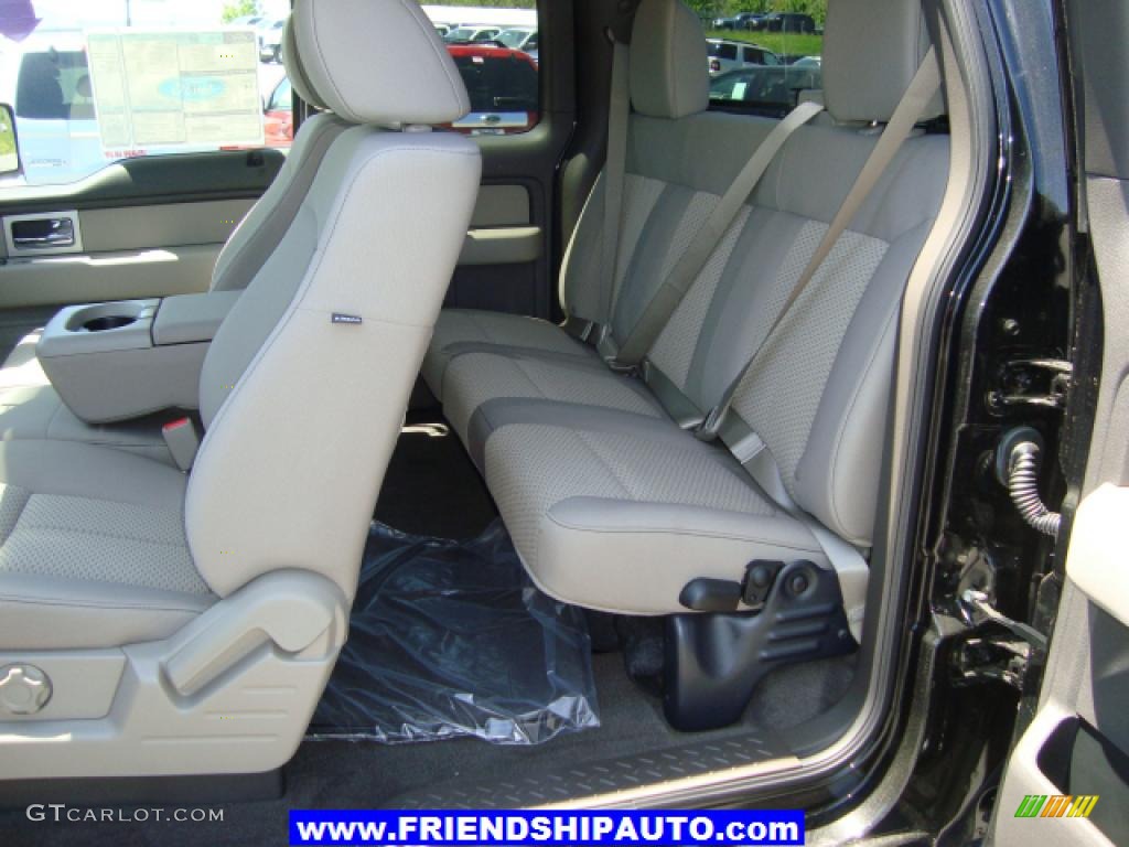 2010 F150 XLT SuperCab 4x4 - Tuxedo Black / Medium Stone photo #4