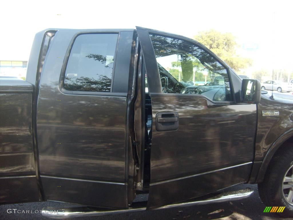 2006 F150 Lariat SuperCab 4x4 - Dark Stone Metallic / Black photo #20