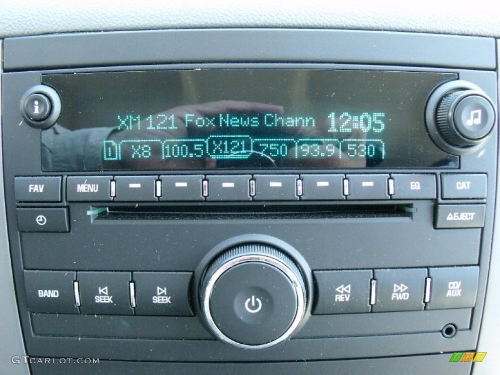 2010 Sierra 1500 SLT Crew Cab - Pure Silver Metallic / Dark Titanium/Light Titanium photo #20