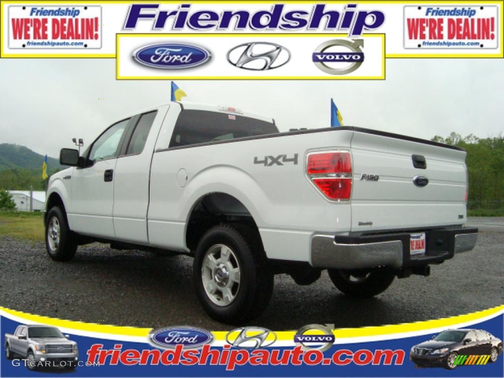 2010 F150 XLT SuperCab 4x4 - Oxford White / Medium Stone photo #2