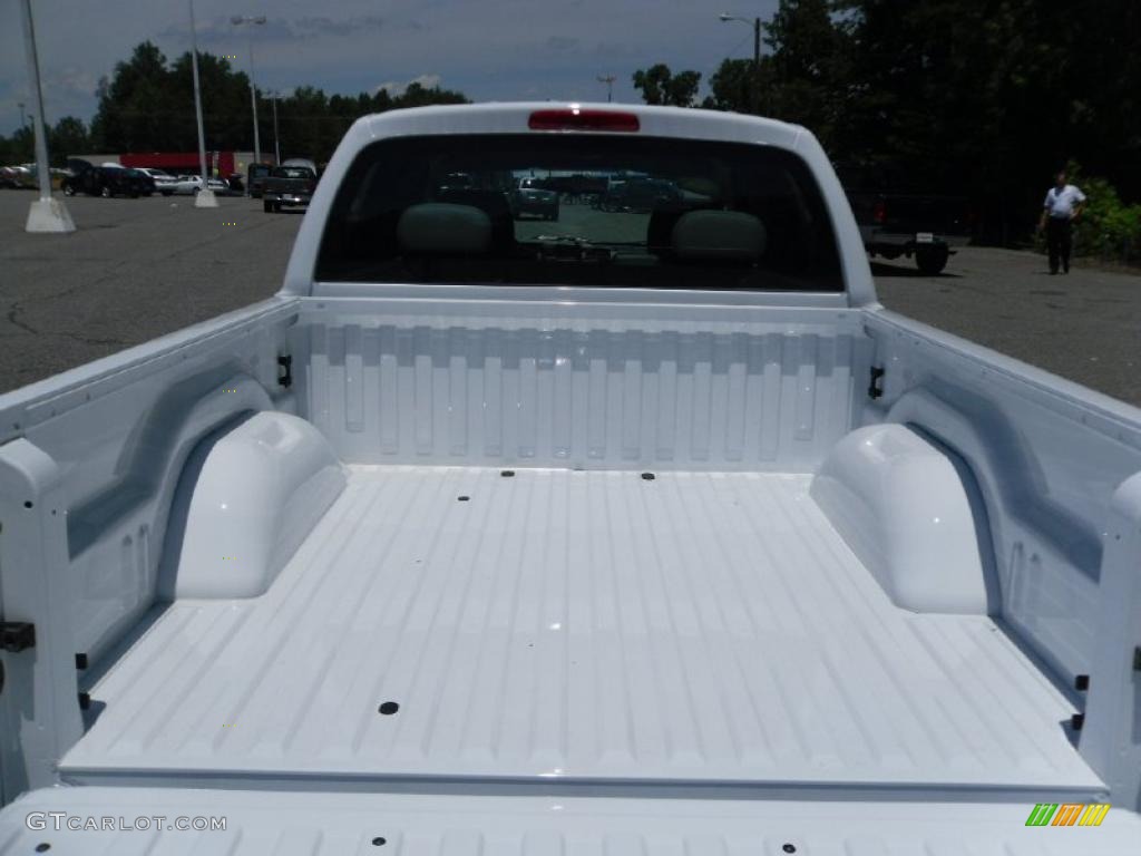 2010 Dakota ST Crew Cab - Stone White / Dark Slate Gray/Medium Slate Gray photo #14