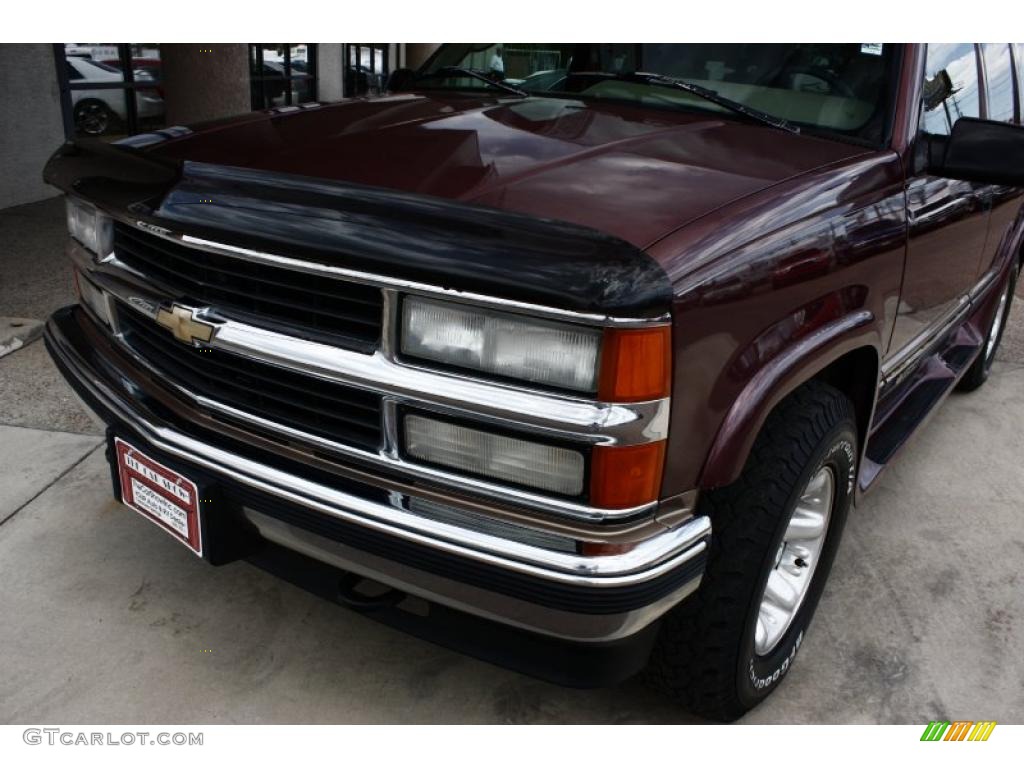 Dark Cherry Metallic Chevrolet Tahoe Ls X Photo