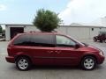 2007 Inferno Red Crystal Pearl Dodge Caravan SXT  photo #10