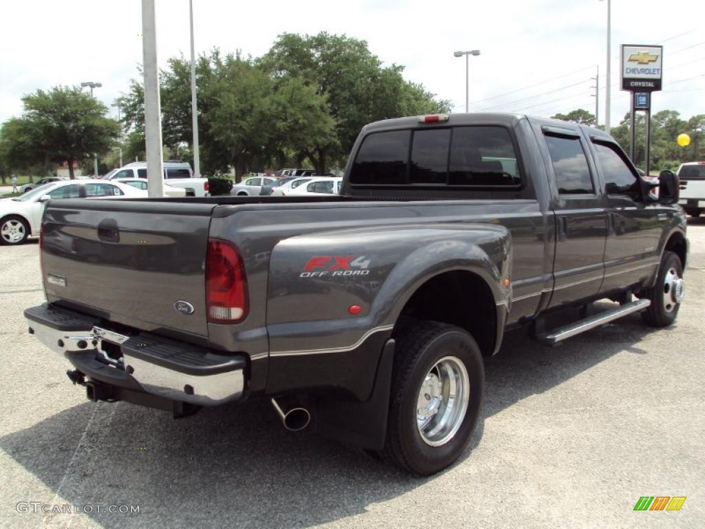 2005 F350 Super Duty Lariat Crew Cab 4x4 Dually - Dark Shadow Grey Metallic / Medium Flint photo #8