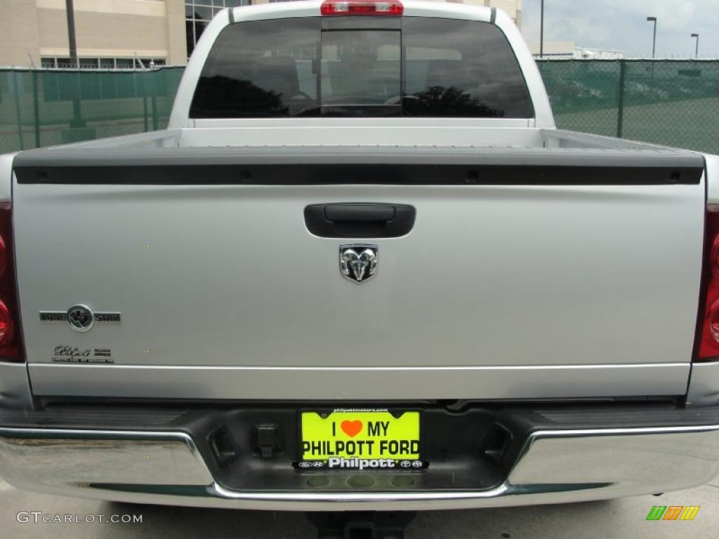 2008 Ram 1500 Lone Star Edition Quad Cab - Bright Silver Metallic / Medium Slate Gray photo #4