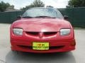 2002 Bright Red Pontiac Sunfire SE Sedan  photo #9