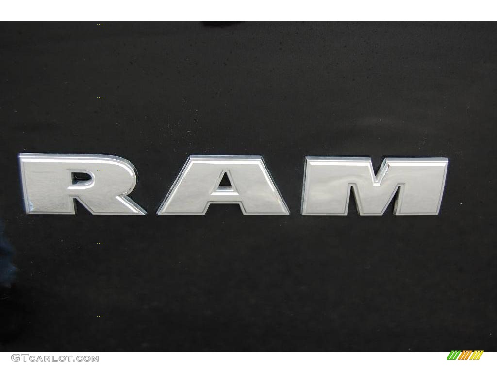 2008 Ram 1500 ST Quad Cab - Brilliant Black Crystal Pearl / Medium Slate Gray photo #21