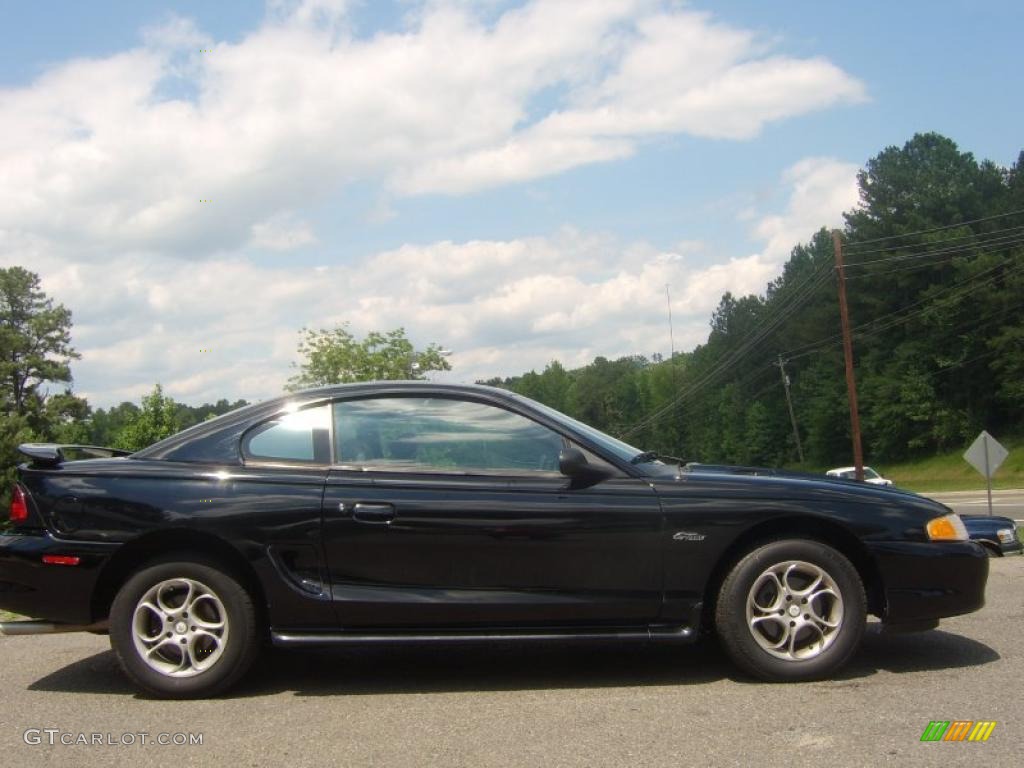 1996 Mustang GT Coupe - Black / Medium Graphite photo #1