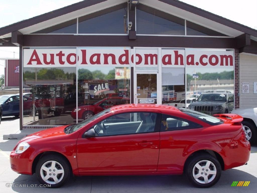 2007 Cobalt LS Coupe - Victory Red / Gray photo #1