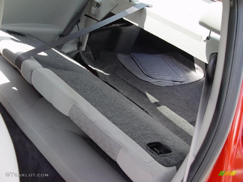 2007 Cobalt LS Coupe - Victory Red / Gray photo #15