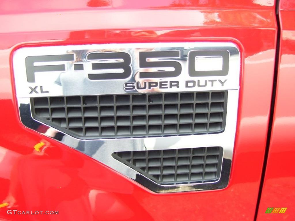 2010 F350 Super Duty XL Regular Cab 4x4 - Vermillion Red / Medium Stone photo #9