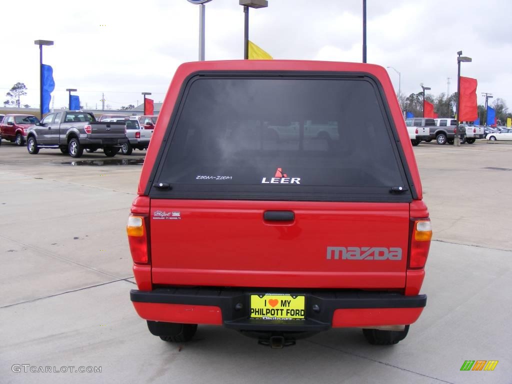 2006 B-Series Truck B3000 Dual Sport Cab Plus 4 - Volcanic Red / Graphite photo #7