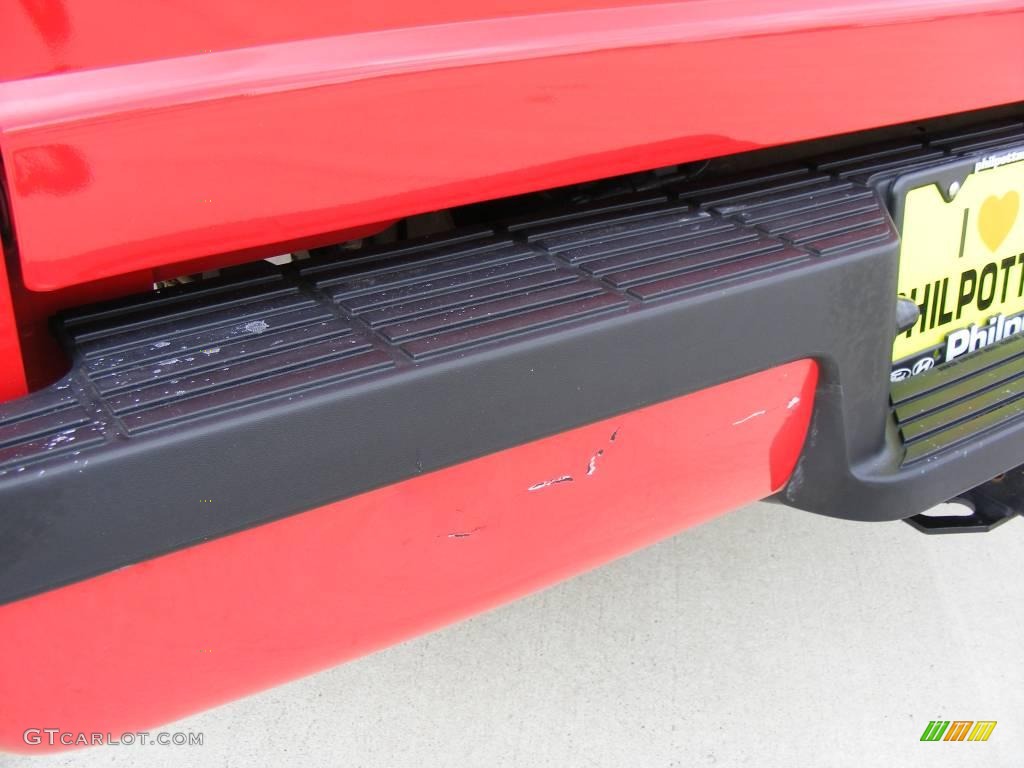 2006 B-Series Truck B3000 Dual Sport Cab Plus 4 - Volcanic Red / Graphite photo #10