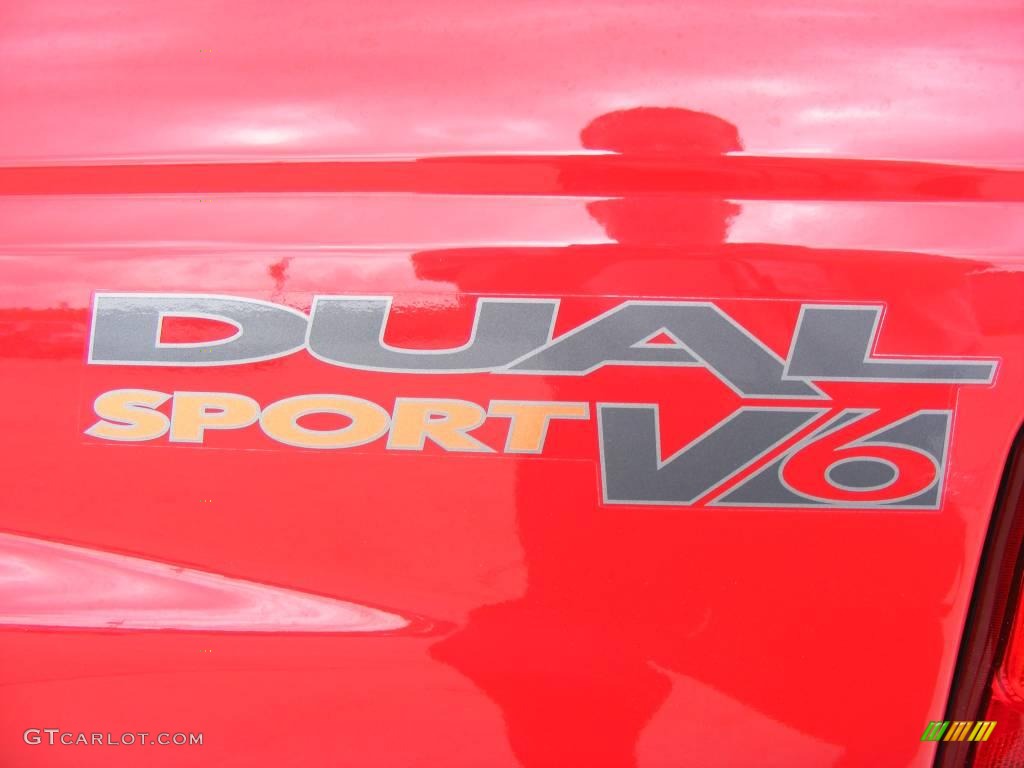 2006 B-Series Truck B3000 Dual Sport Cab Plus 4 - Volcanic Red / Graphite photo #13
