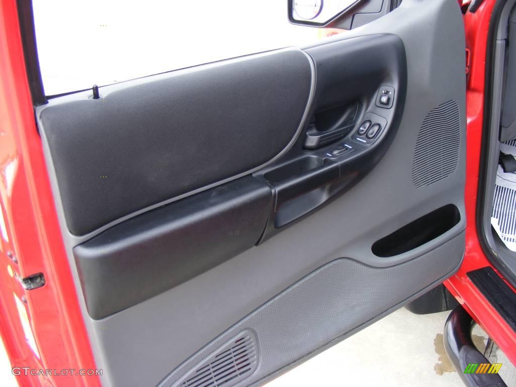 2006 B-Series Truck B3000 Dual Sport Cab Plus 4 - Volcanic Red / Graphite photo #28