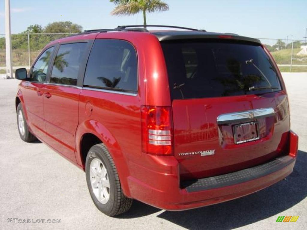 2009 Town & Country Touring - Inferno Red Crystal Pearl / Medium Slate Gray/Light Shale photo #4