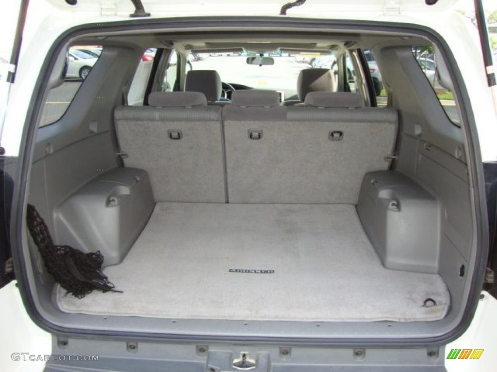2004 4Runner SR5 4x4 - Natural White / Taupe photo #5