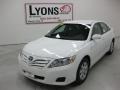 Super White - Camry LE Photo No. 26