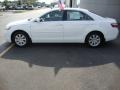 Super White - Camry XLE V6 Photo No. 2