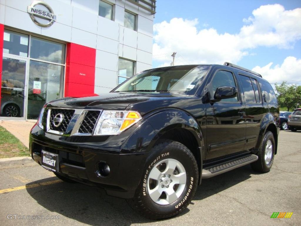 Black 2006 nissan pathfinder #3