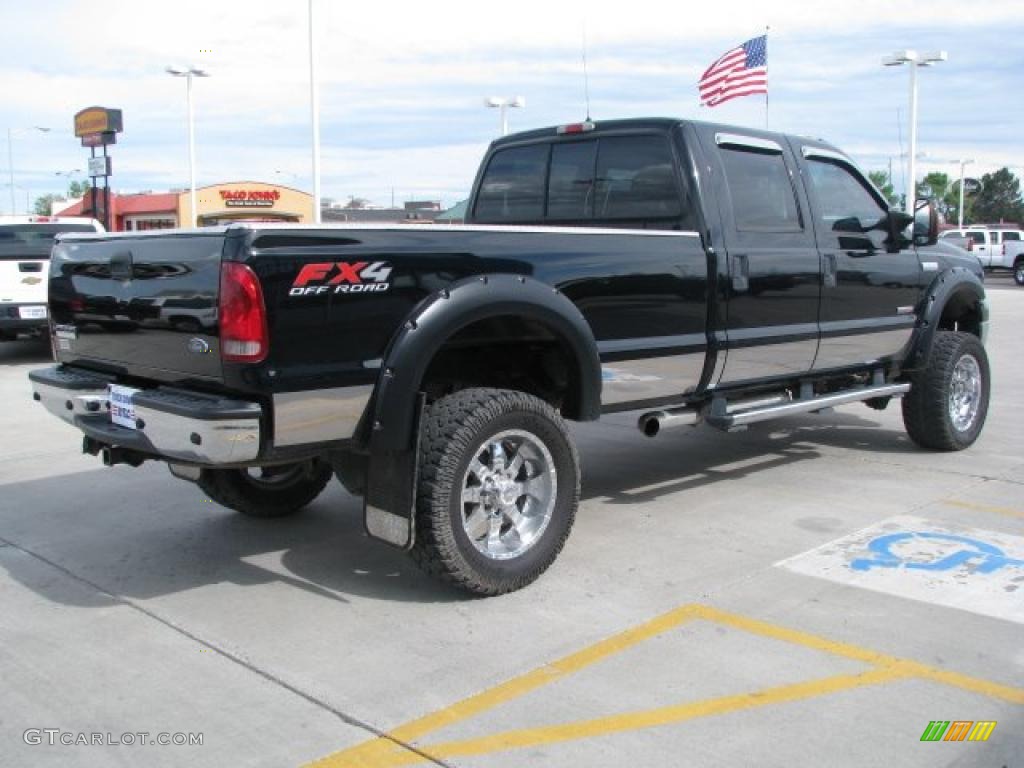 2005 F350 Super Duty Lariat Crew Cab 4x4 - Black / Medium Flint photo #13